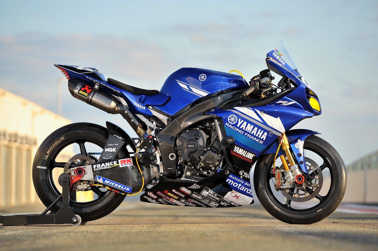 Motorcycle Driving School